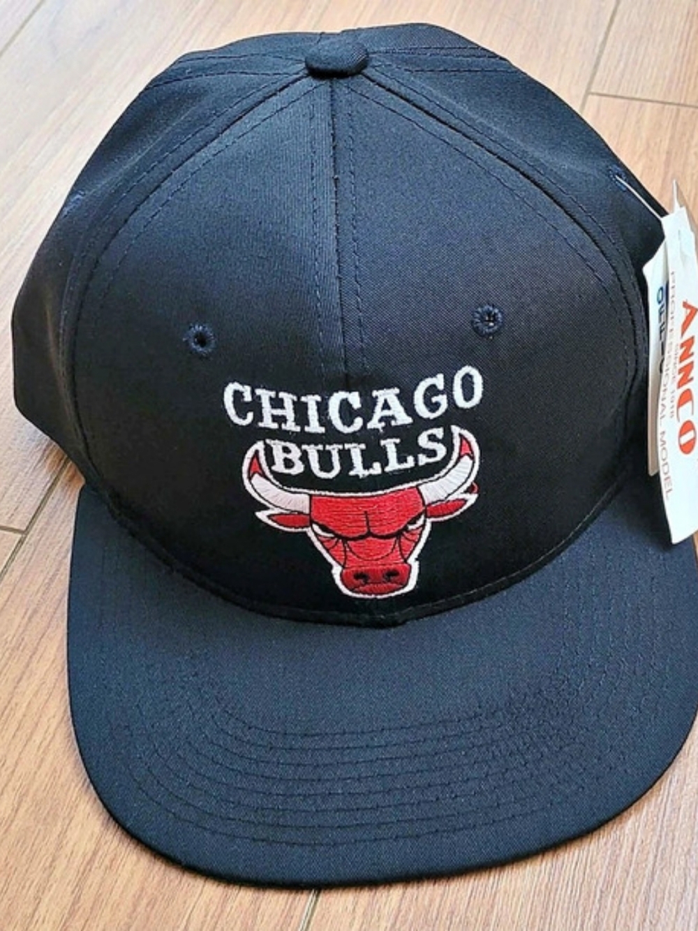 Annco Chicago Bulls snapback cap Black NWT